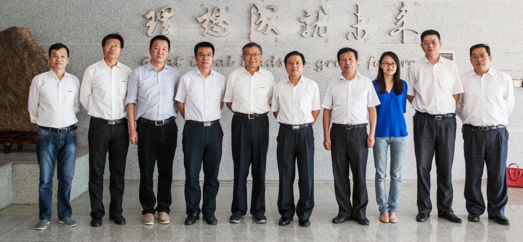 国家发改委国防司徐建平副司长一行到yp街机智能调研