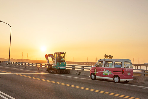 图说怪手环台净滩活动，，，，，，，智绘yp街机智能环保节能