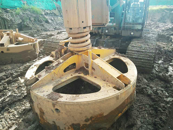 直径3米不是梦！yp街机智能SWDM36H钻机再立异纪录