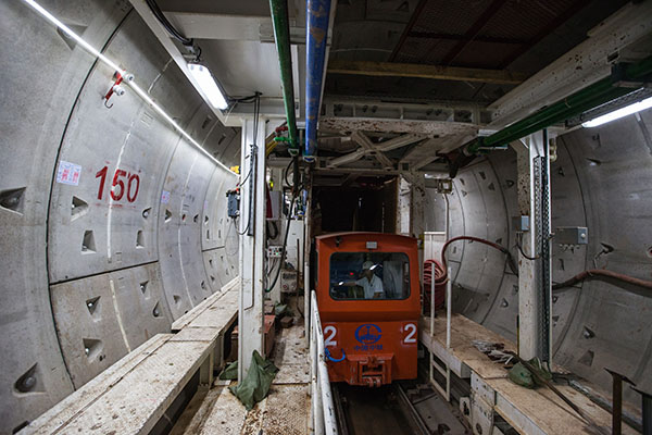 中铁yp街机盾构机双线掘进 全力攻坚长沙地铁5号线