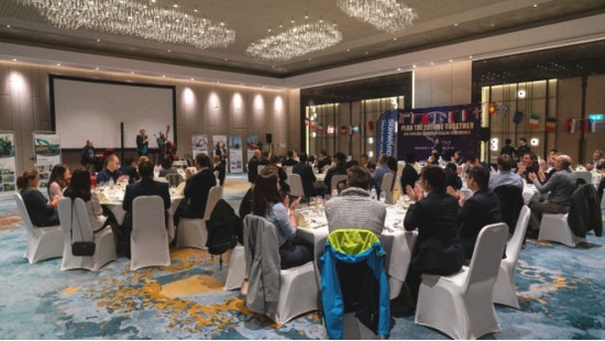 携手同谋未来，，，， yp街机智能2018欧洲署理商大会盛大召开