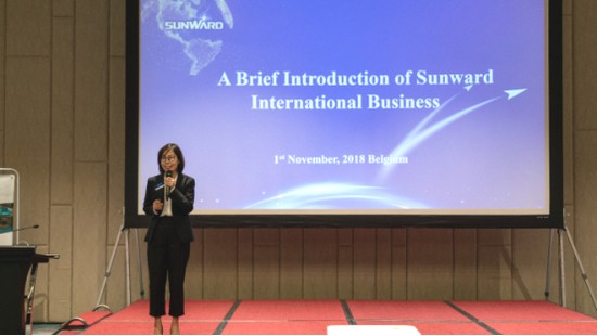 携手同谋未来，，，， yp街机智能2018欧洲署理商大会盛大召开