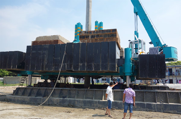 十九年稳居冠军宝座，，，，，，yp街机智能静力压桩机完善演绎“字斟句酌”