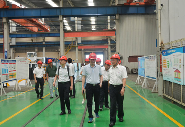 科技部高手艺中心副主任袁建湘考察调研yp街机智能