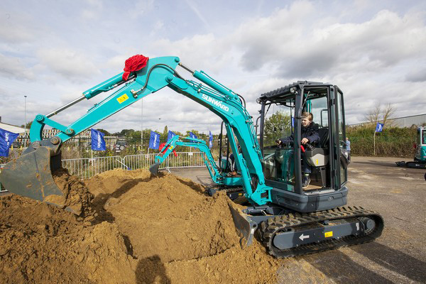 yp街机智能盛大举行2017年欧洲经销商大会