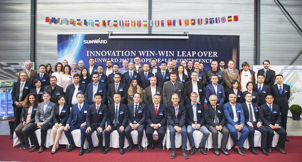 yp街机智能盛大举行2017年欧洲经销商大会