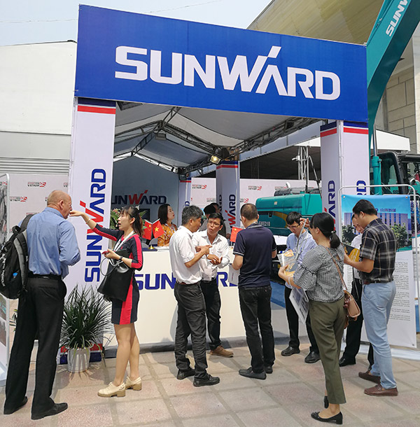 yp街机智能携全球领先凿岩装备，，，，，引爆越南矿业展