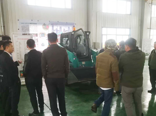 批注冬季除雪能手，，，，，，这个冬天有你更温暖