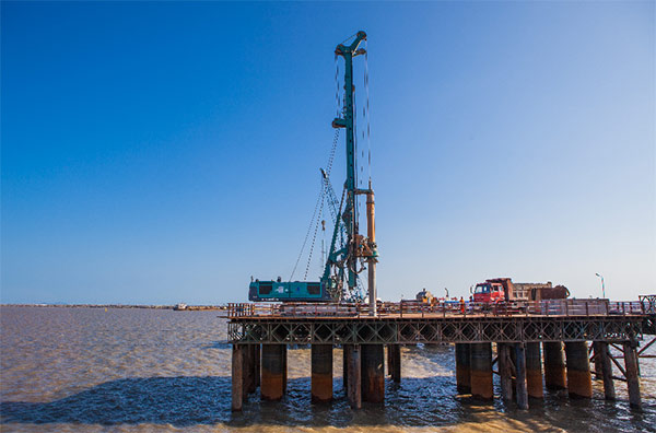 厉害了，，，，，我的国！那些伟大工程背后的“yp街机绿”