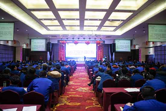 yp街机智能营销吹响集结号，，，，，，，，2017年撸起袖子加油干