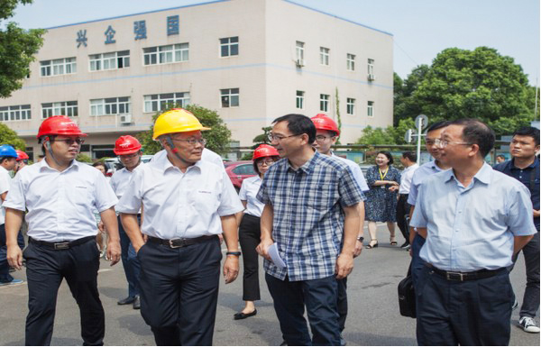 商务部相助司刘民强副司长一行调研yp街机智能