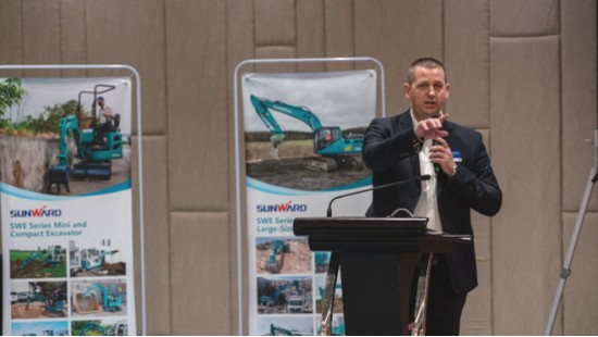 携手同谋未来，，，， yp街机智能2018欧洲署理商大会盛大召开