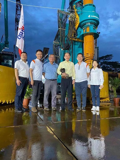 yp街机智能在新加坡举行新品宣布会