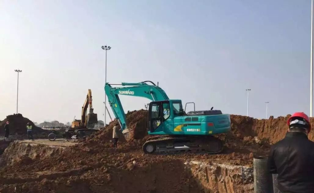 yp街机智能装备援建武汉雷神山医院