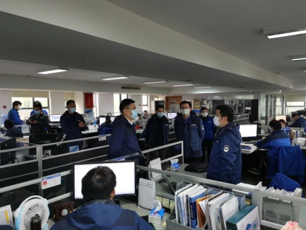 疫情未过，，，，，，，，岂可松懈？？？？？？？？总司理带队检查防疫事情