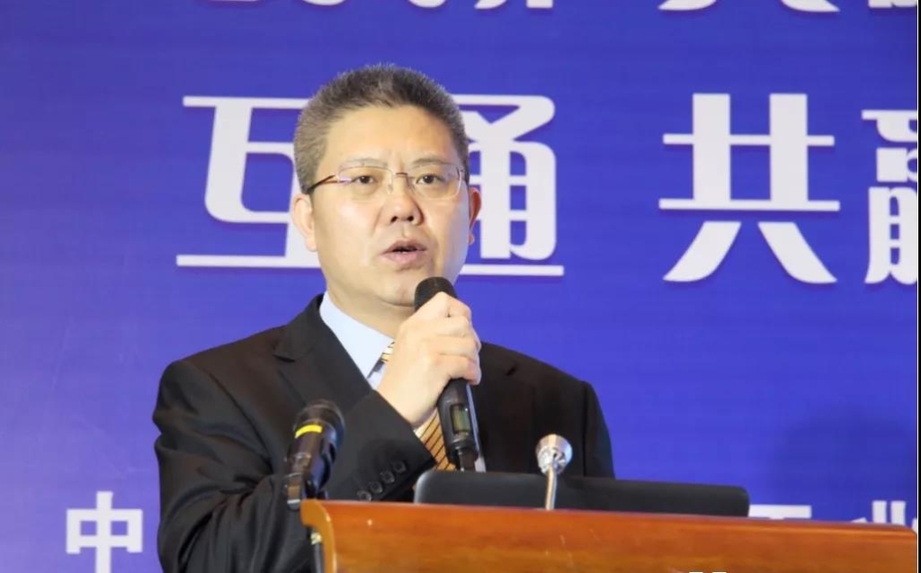 “互通与共赢”，，，，，yp街机智能朱建新受邀出席高端对话