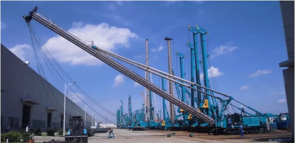 国产的自满！yp街机智能SWCH600-125M全液压履带桩架