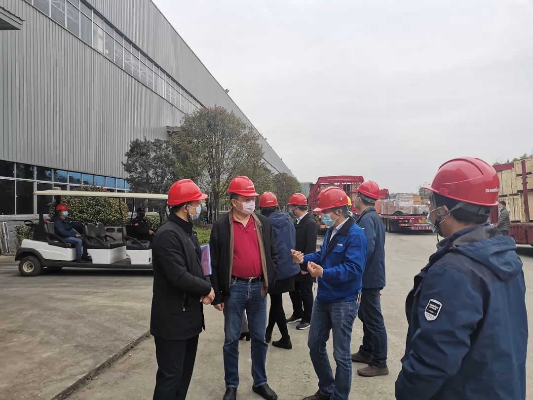 市工信局调研yp街机智能国家先进集群竞赛项目