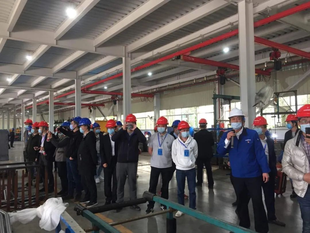 长沙工业机械人应用专题训练营到访yp街机智能