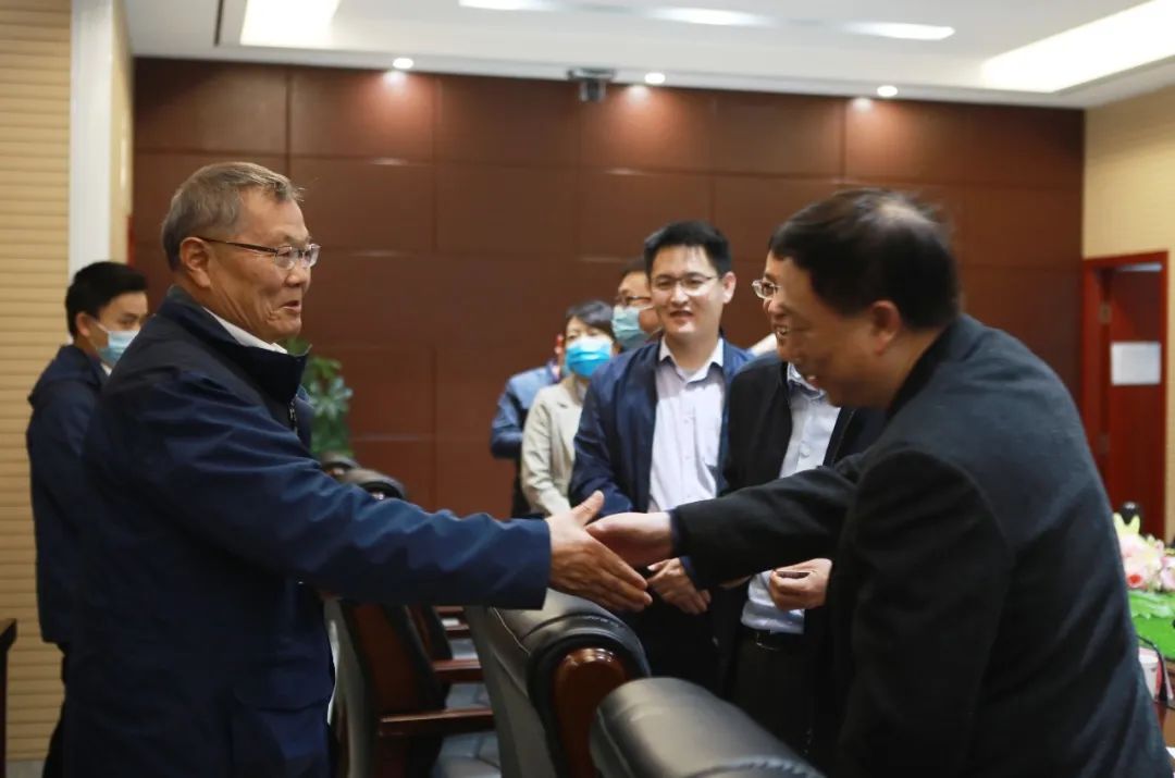 宁夏工信厅副厅长张伟一行调研yp街机智能