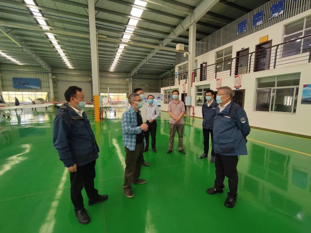 广州工控总司理张伟涛调研yp街机航空