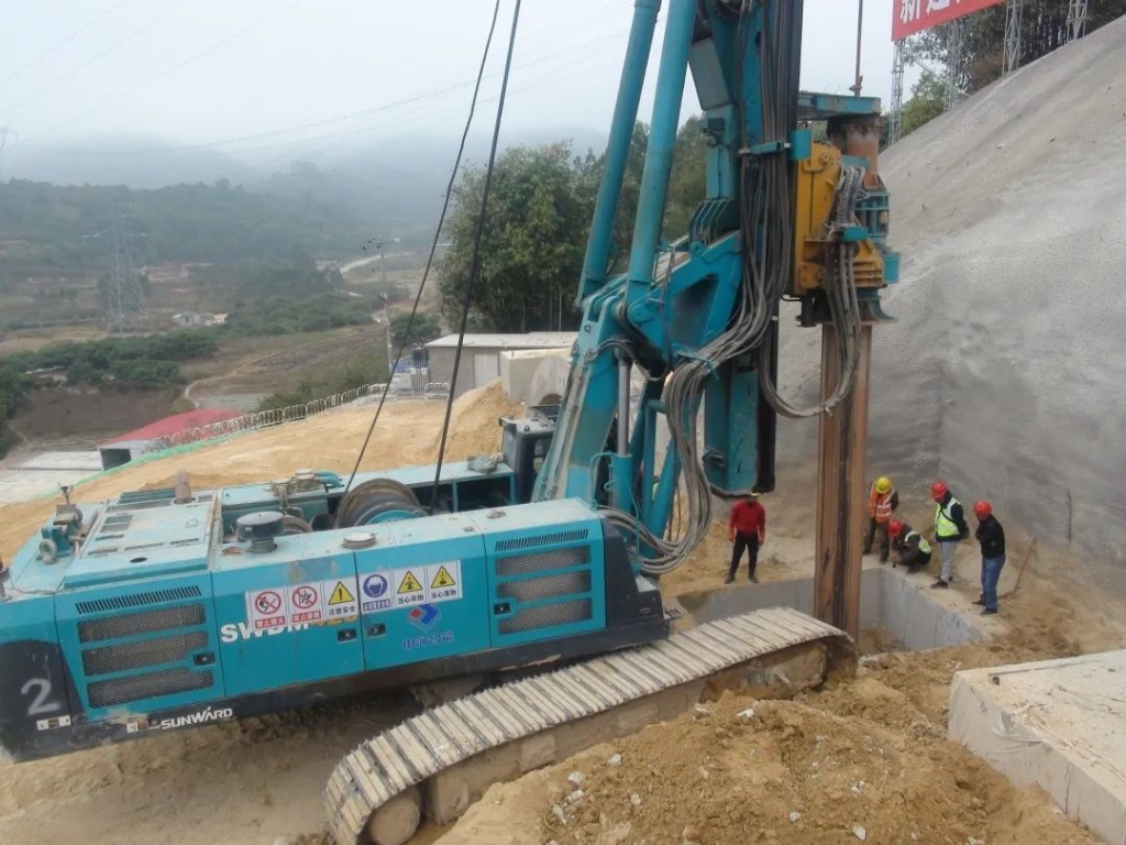 yp街机智能携手贵州地矿，，，，，，，创立南玉新速率