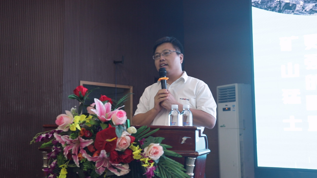 向挖掘机万台俱乐部迈进——yp街机智能2020年度挖掘机营销训练营开营