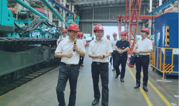 相助共赢 yp街机智能5G时代快速到来 湖南联通党委书记、总司理谭明到访yp街机智能