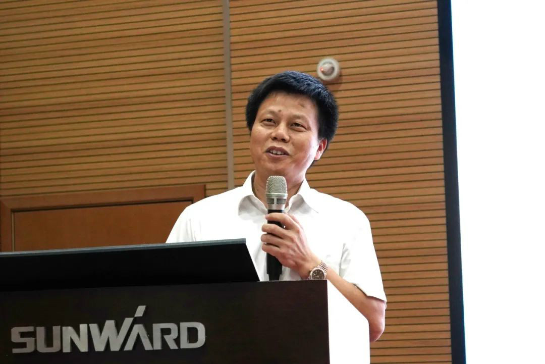 关爱科技事情者康健——康健科普进企业走进yp街机智能