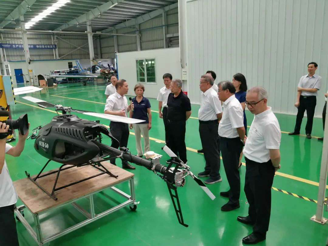 省人大常委会党组副书记、副主任王柯敏调研yp街机智能