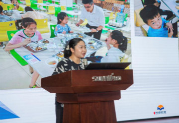 精准效劳共建家园，，，，，，解决刚需心怀感恩——yp街机智能首期职工子女暑期托管班圆满结班