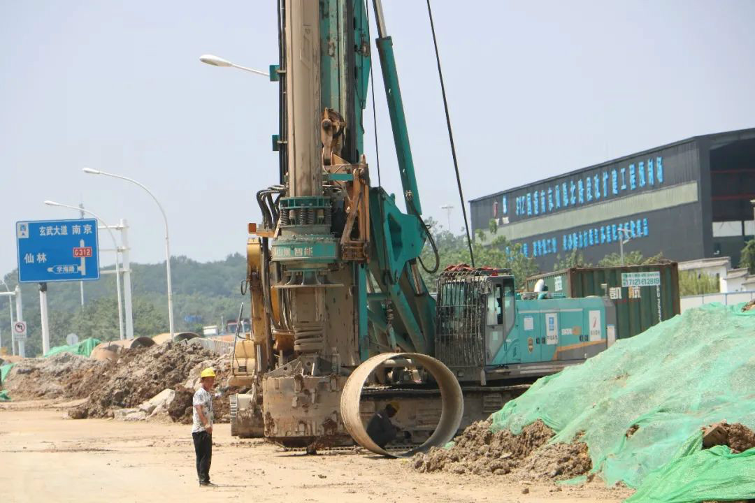 强悍体现赢青睐！yp街机智能360H旋挖钻助力南京312国道改扩建