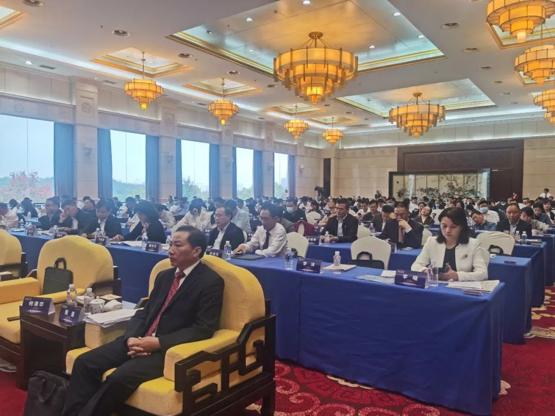 yp街机智能荣登湖南民营企业百强榜单