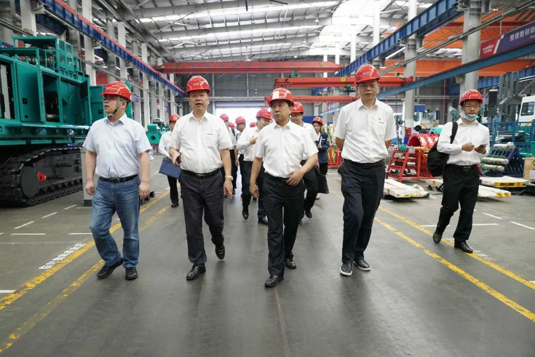 中铁装备赵华总司理莅临yp街机智能交流