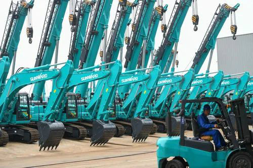 “智慧工厂”引领“生产节奏”——走进yp街机智能一探事实