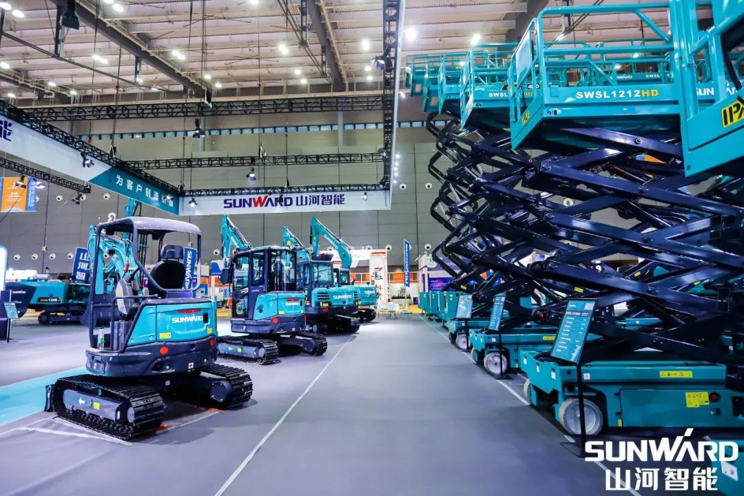 “yp街机绿”亮相长沙国际工程机械展，，，，50余款产品尽显yp街机智能立异实力