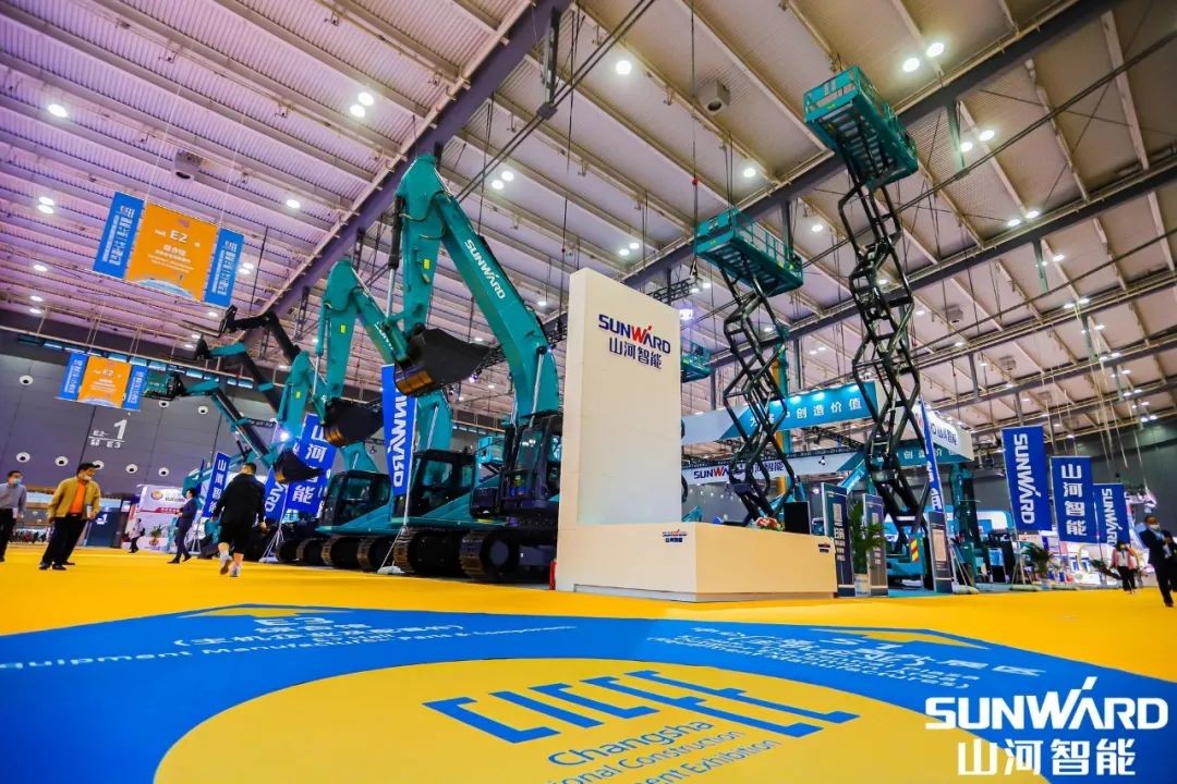 “yp街机绿”亮相长沙国际工程机械展，，，，50余款产品尽显yp街机智能立异实力