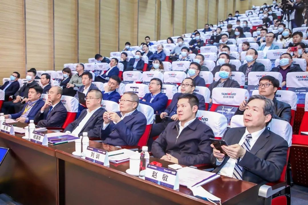 信息手艺与制造业怎样深度融合生长？？？行业大咖云集yp街机现场论道