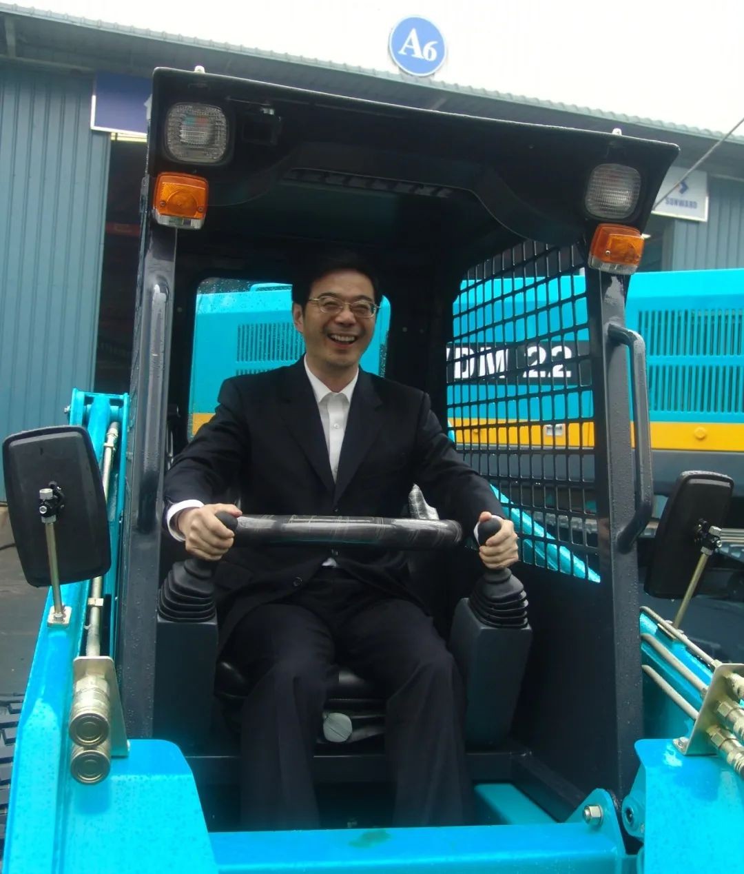 周强调研yp街机智能：增强知识产权；；； 效劳立异驱动生长