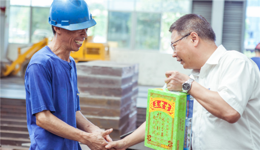 我们有清凉做伴，，，，，高温也能潇潇洒洒