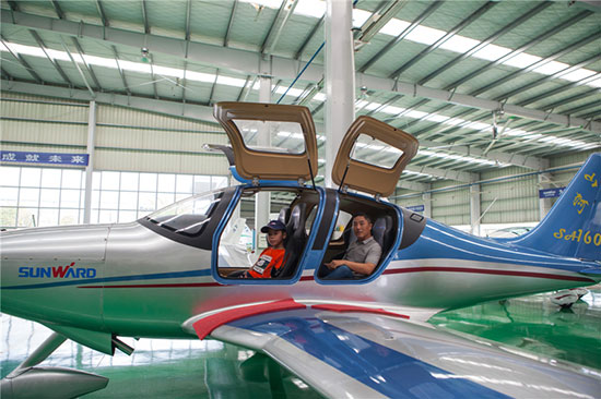 这个炎天，，，，亲子玩转yp街机智能“三栖”装备