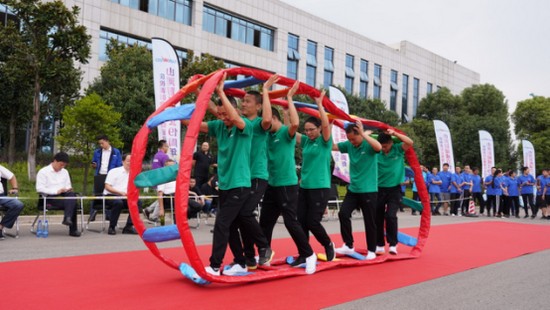 风华十九载，，，，携手再腾飞！——庆祝yp街机智能建设十九周年表扬会暨意见意义运动会