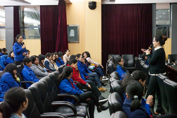 欢度三八节温暖yp街机家