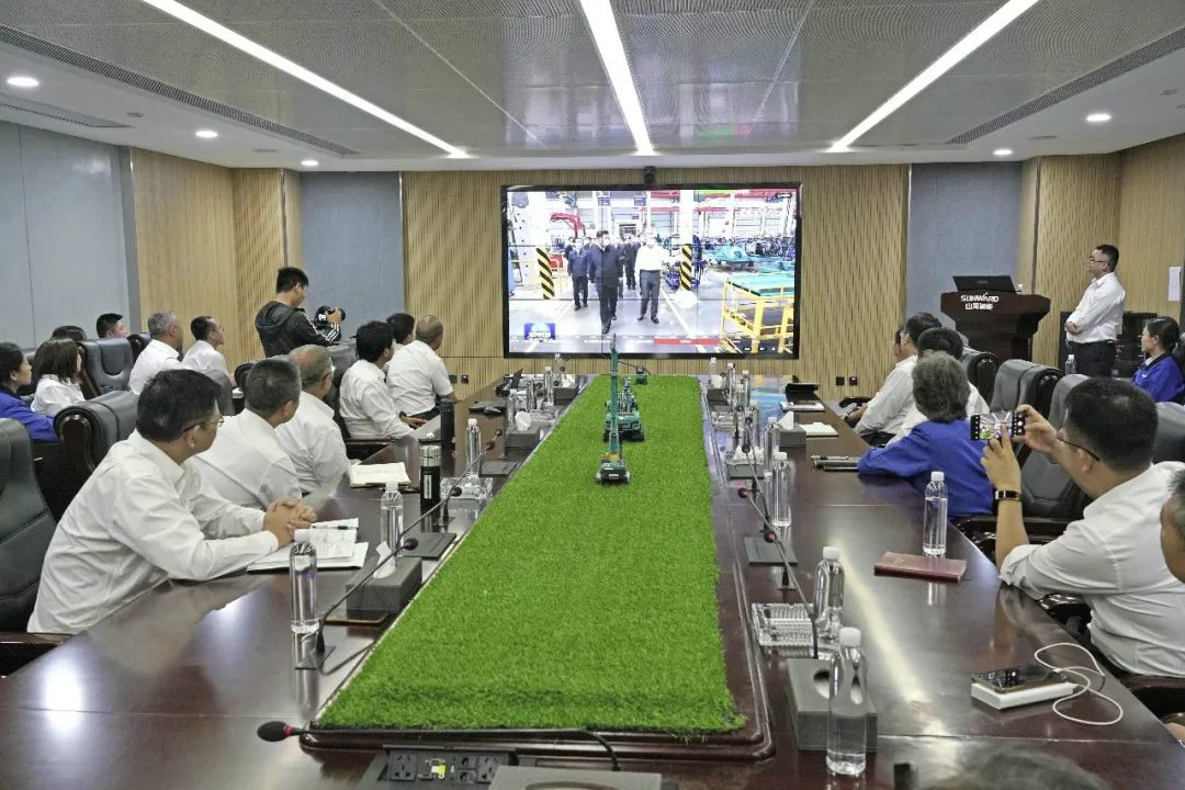 总书记“点赞”yp街机立异，，，，，yp街机智能集中收看《新闻联播》