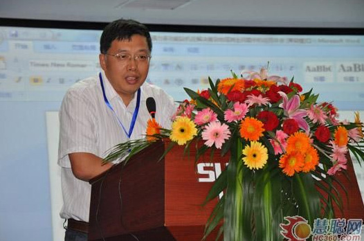 慧聪网——yp街机智能双动力头强力多功效钻机工法钻研会举行