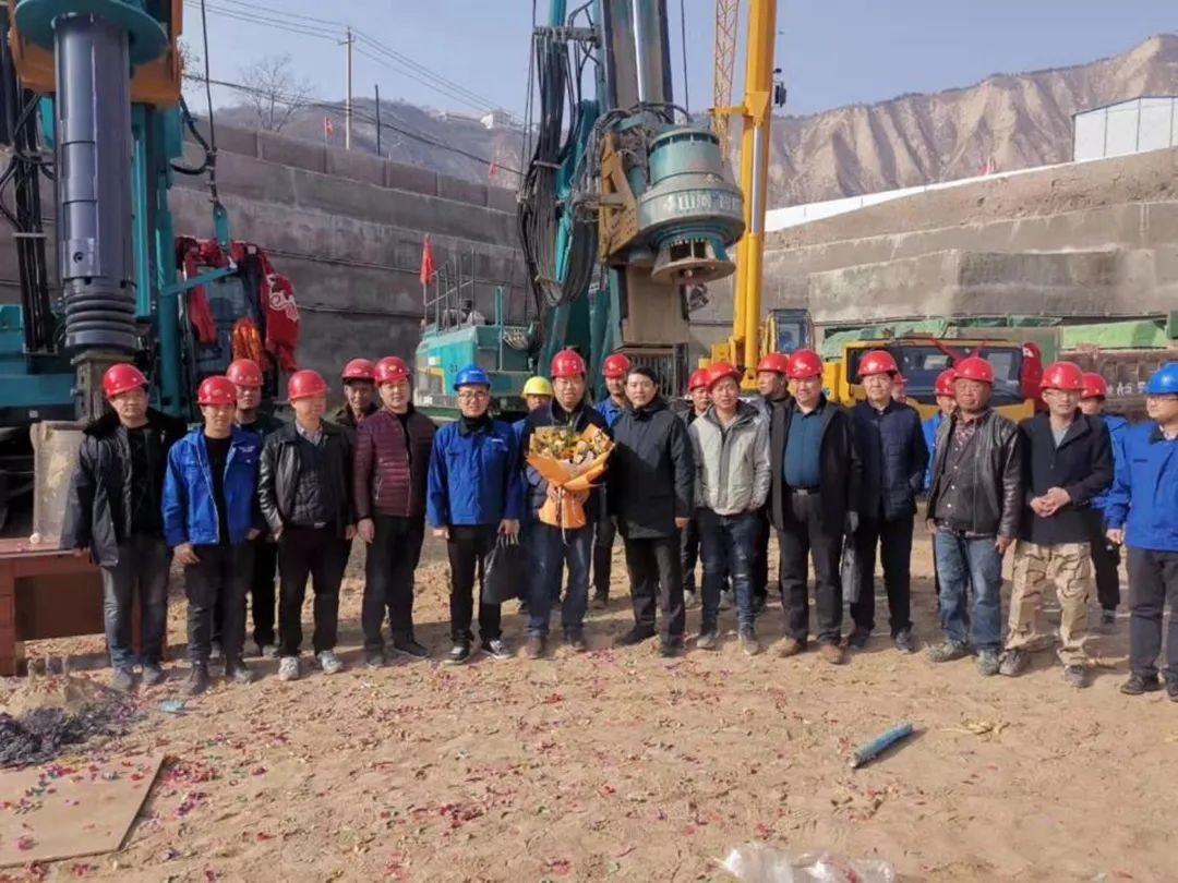 金戈铁马工程路 风雨无阻选yp街机