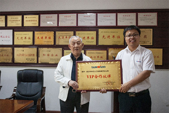 创富故事：相助十一年，，，赞叹yp街机产品耐久耐用