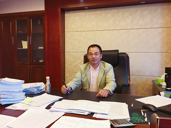 能啃硬骨头，，，，，，来钱特殊快！yp街机智能老客户抱紧“摇钱树”