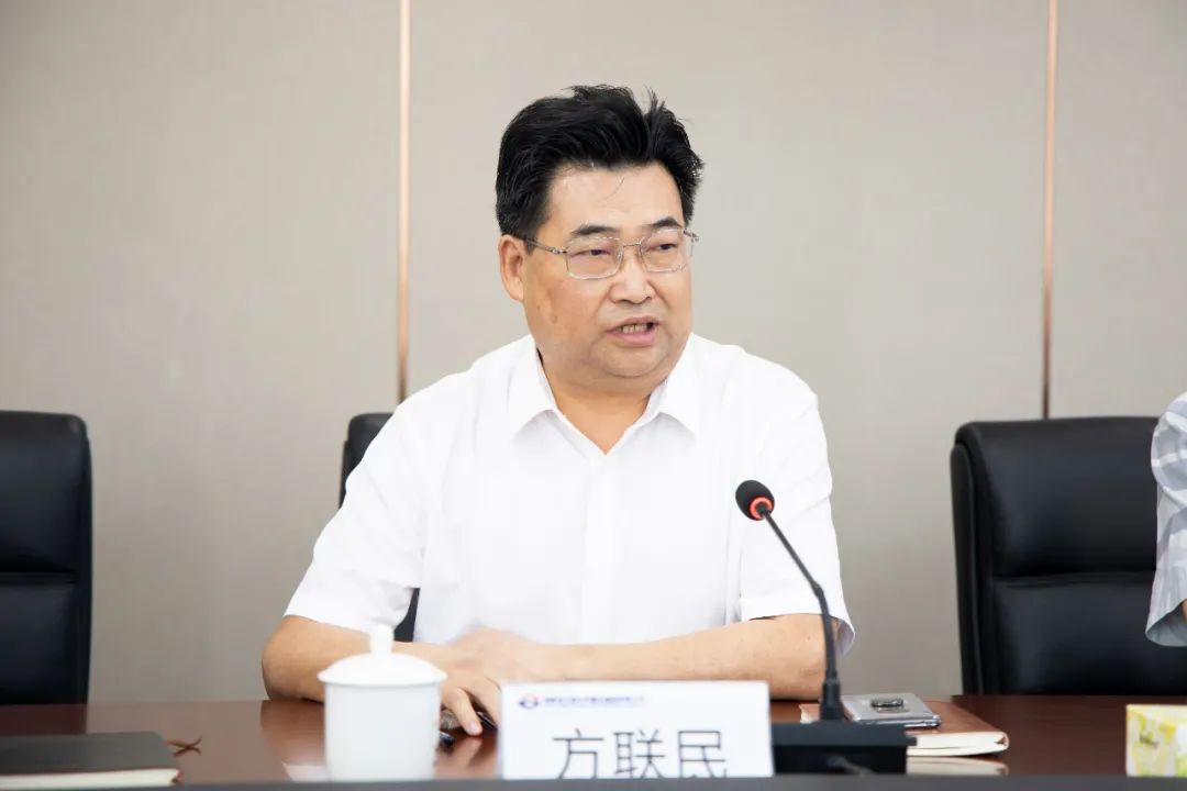 yp街机智能与湖南省交水建集团战略相助签约