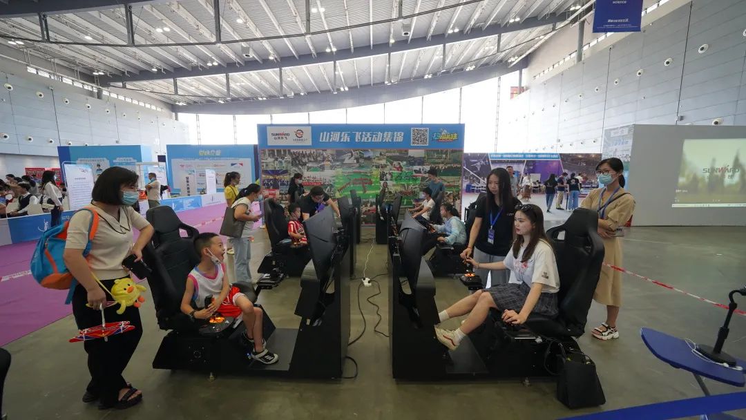 明星产品受追捧，，，yp街机航空携多款产品精彩亮相2021年湖南航展